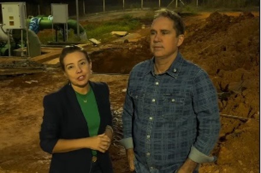 Adutora em Várzea Grande rompe, Flávia e Tião da Zaeli detonam serviço de Kalil Baracat