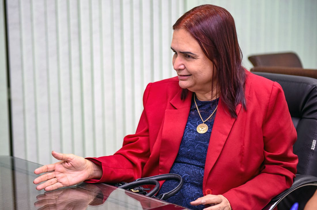 Ex-deputada federal Rosa Neide deve ser eleita presidente estadual do PT