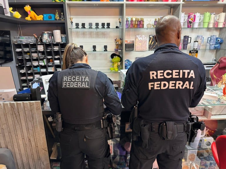 PF e Receita Federal deflagram Operação contra contrabando e sonegação fiscal