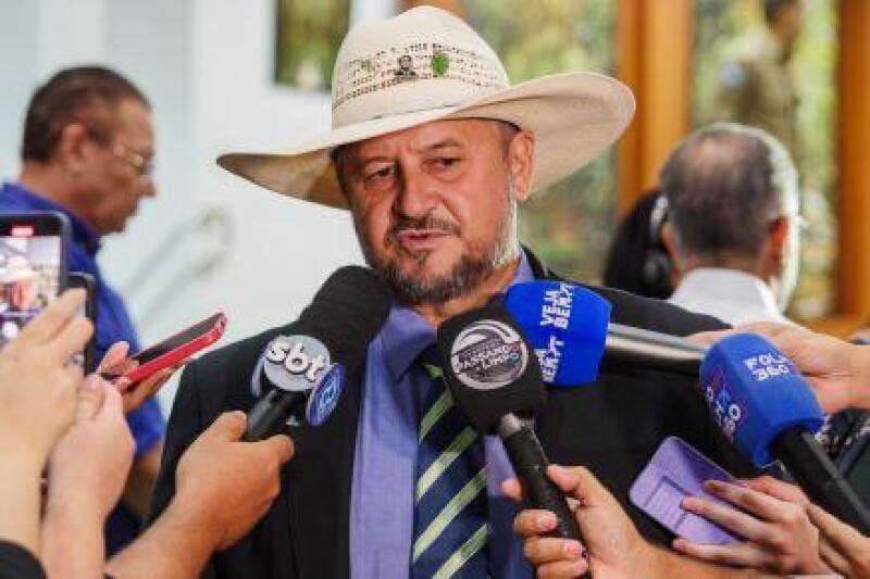 Cattani cita 'Tribunal de Exceção' e diz que votaria a favor da Pec da Blindagem