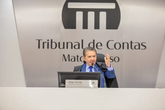 Presidente do TCE-MT lança livro sobre Defesa Recursal nos Tribunais de Contas