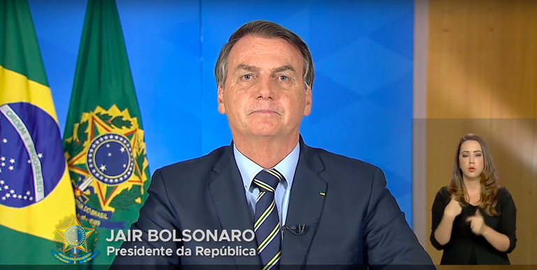 Polícia Federal prende preventivamente o ex-presidente Jair Bolsonaro