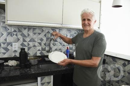 Moradores de bairro de Cuiabá estão há 32 dias sem água