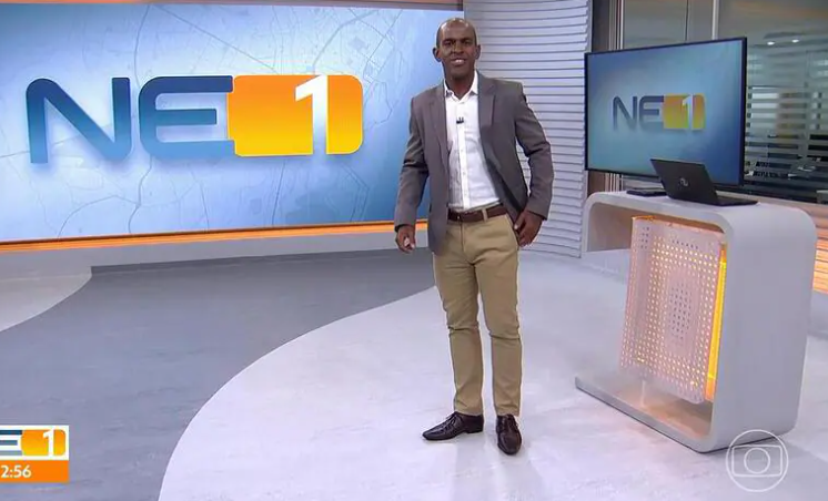 Ex TVCA passa por saia justa na transmissão da Libertadores