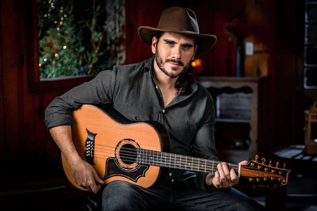 Gabriel Sater e Orquestra da UFMT fazem show gratuito no Parque das Águas