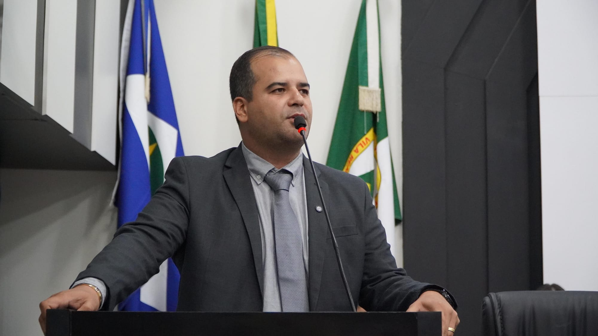 Projeto propõe reserva de vagas para trabalhadores acima de 40 anos no serviço público