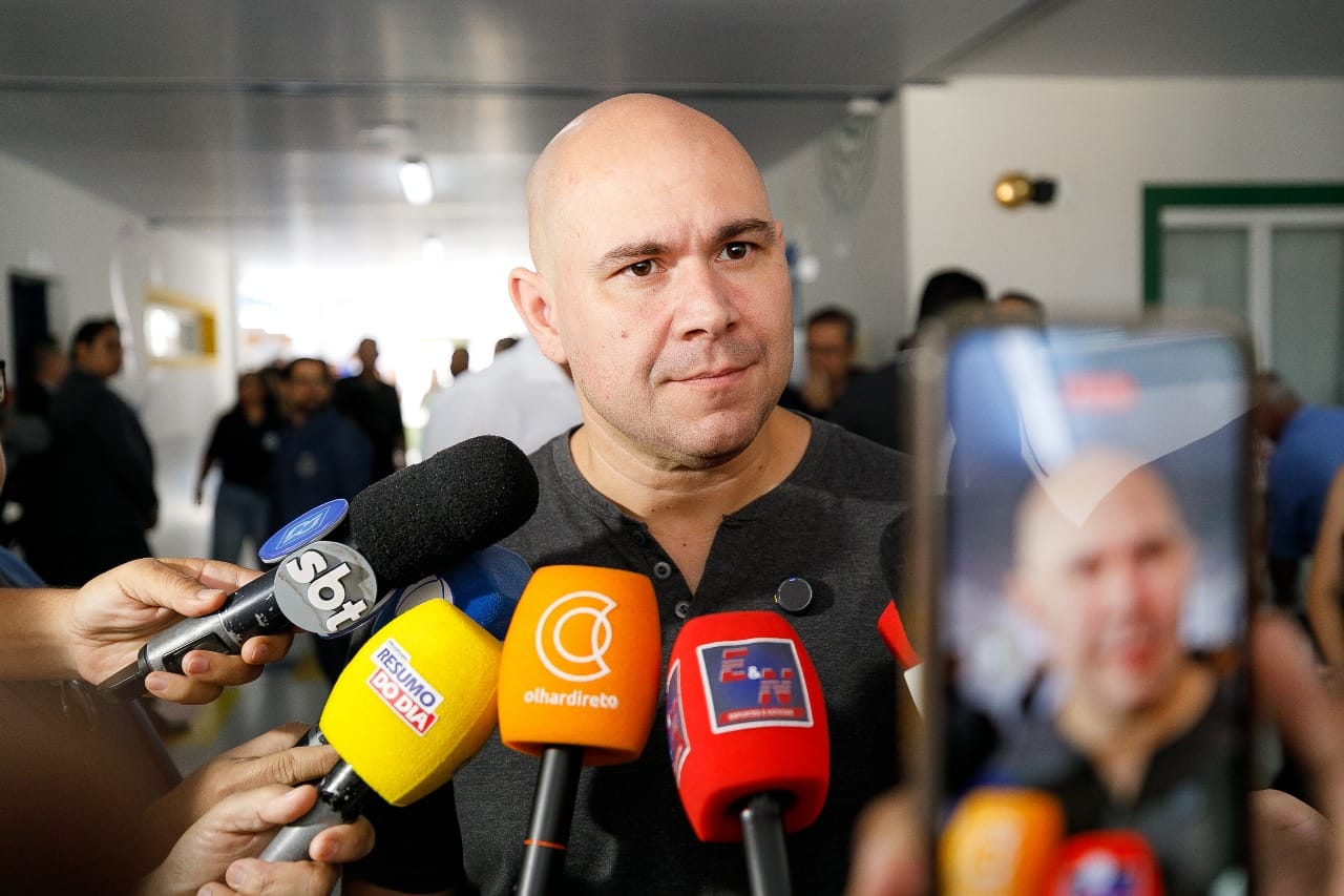 Abilio diz que lotes destinados ao Contorno Leste atenderão famílias em áreas de risco