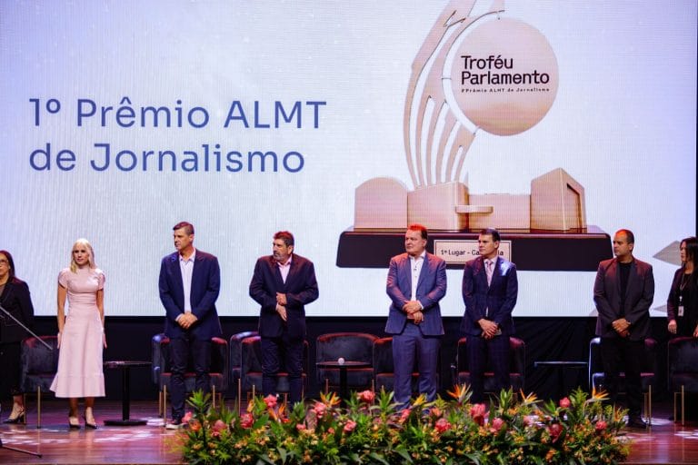 Assembleia Legislativa premia vencedores do 1º Prêmio de Jornalismo em Mato Grosso