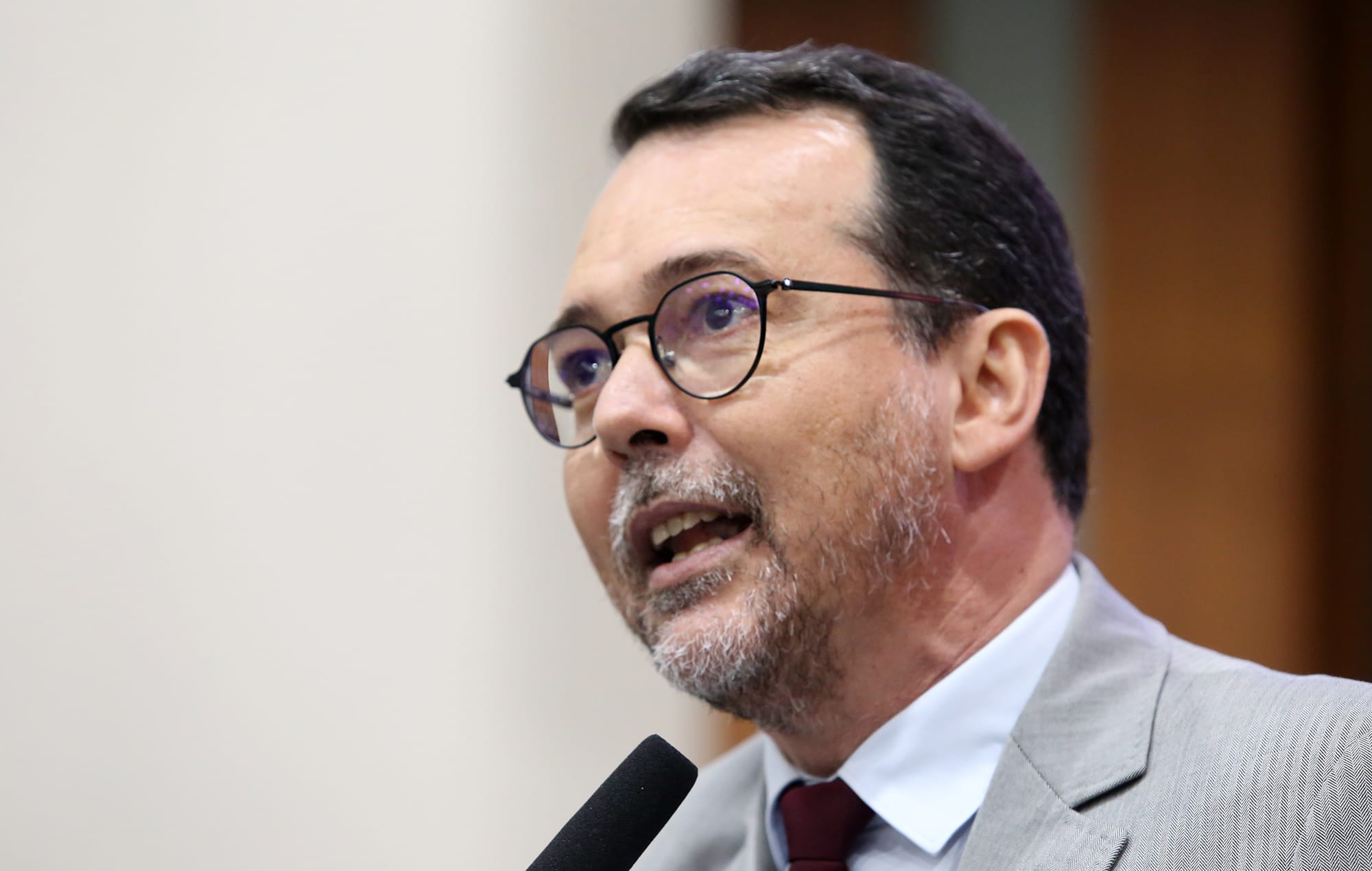 Ludio sugere 2ª vaga ao Senado para PT e diz que vai estar no palanque com família Maggi