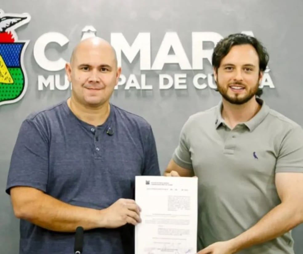 Prefeito diz que vereador é o maior defensor da permanência de Chico 2000