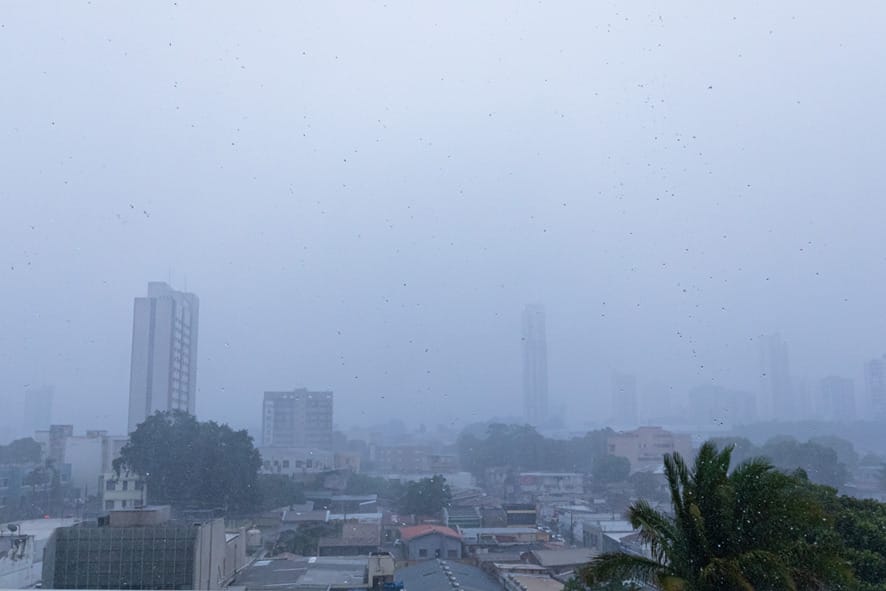 Volume de chuva em fevereiro supera anos anteriores em Cuiabá