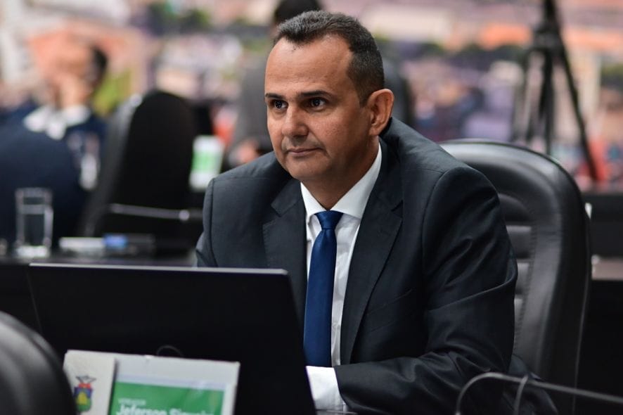 "Inquérito está parado há 11 meses e não deve dar em nada", diz Joelson