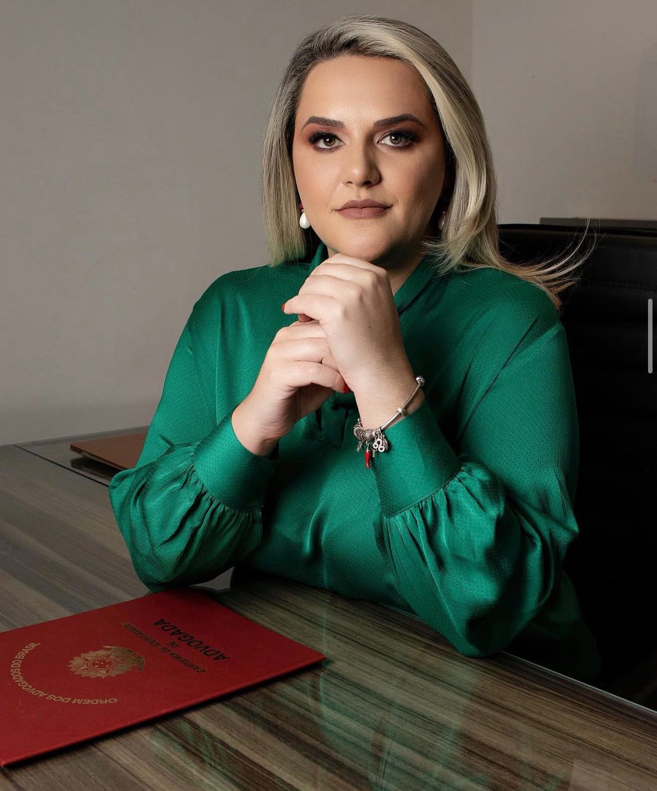 A Teoria da Aparência e a Fixação da Pensão Alimentícia: Entre a Realidade Formal e a Verdade Social