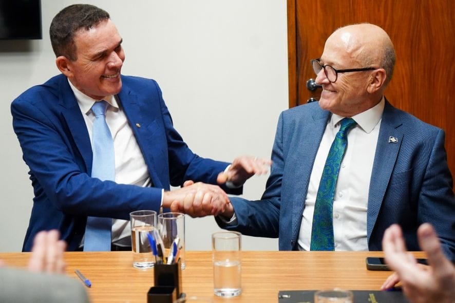 Juarez e Dr Eugênio se filiam no Republicanos para dar apoio a Pivetta