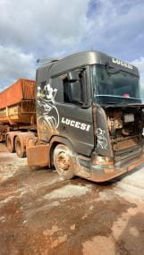 Carreta tem princípio de incêndio e mobiliza equipes de emergência em rodovia federal