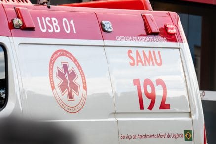 Homem morre em batida entre Uno e carreta no interior de Mato Grosso