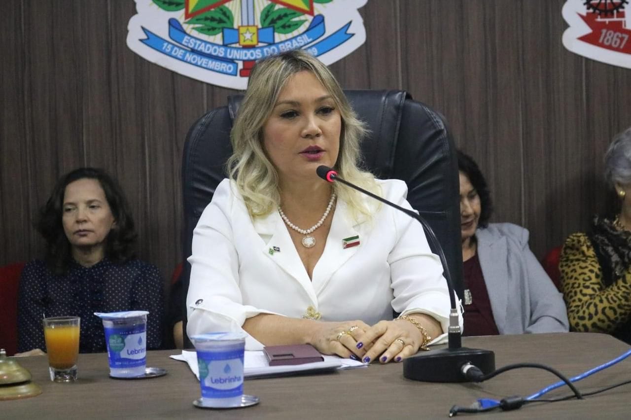 Rosy Prado pede apoio dos vereadores de Várzea Grande