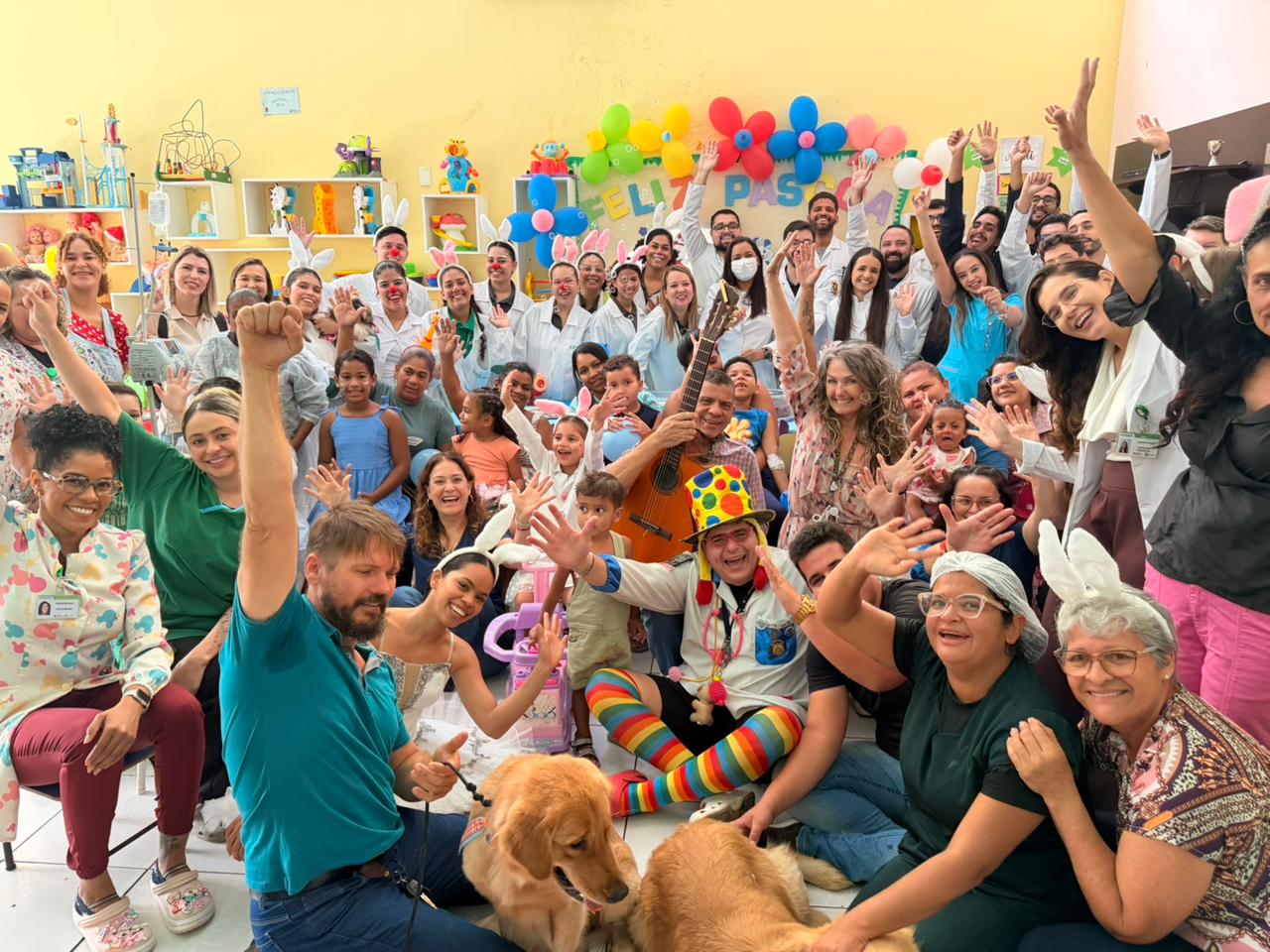 HUJM-UFMT promove ação de Páscoa com foco em humanização e acolhimento