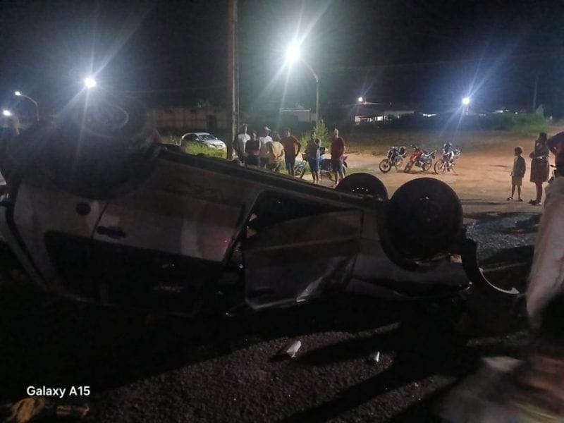 Homem morre após ser arremessado de carro em capotamento na MT-208