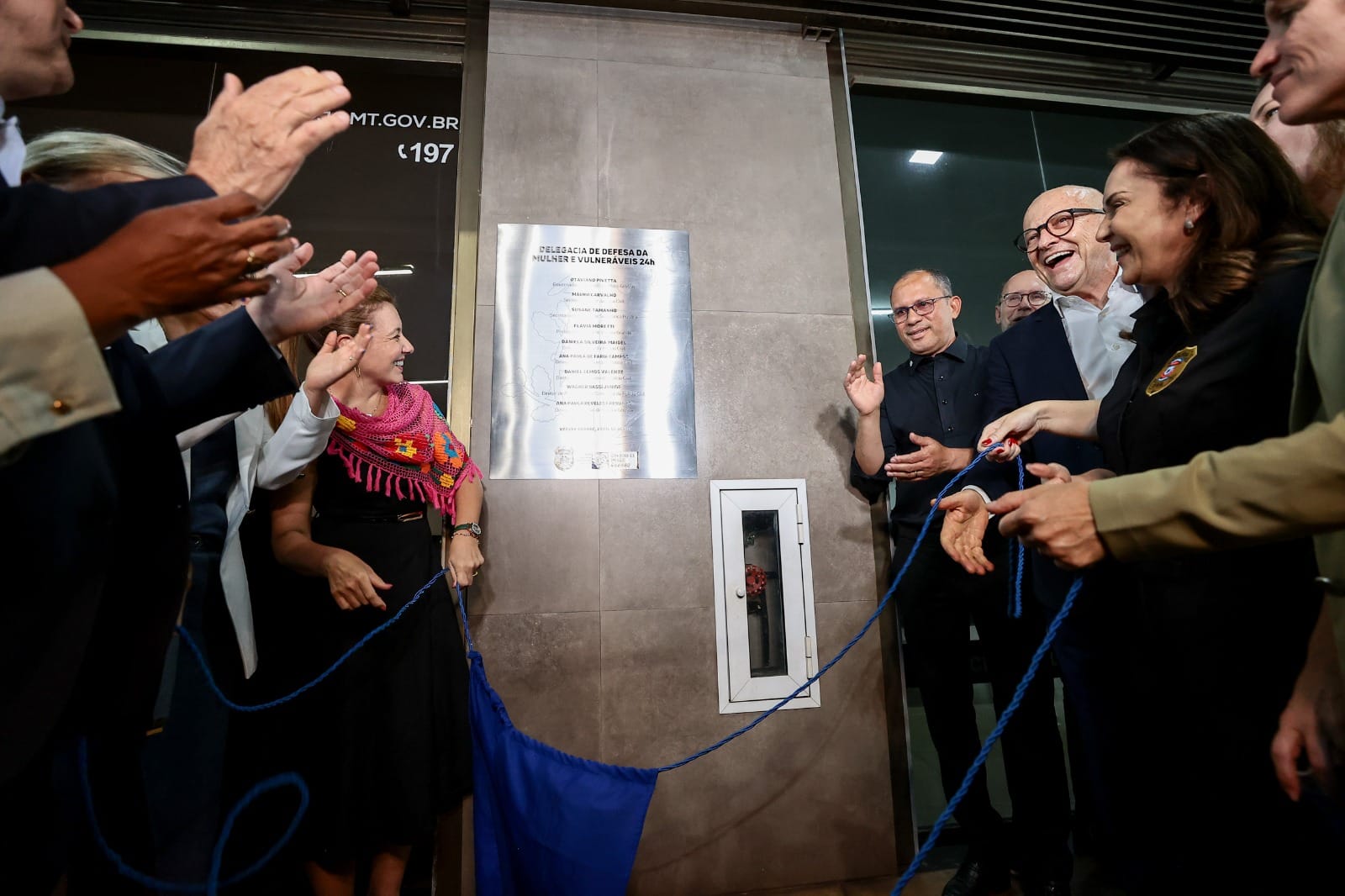 Pivetta e prefeita  inauguram delegacia 24h da mulher durante aniversário de VG