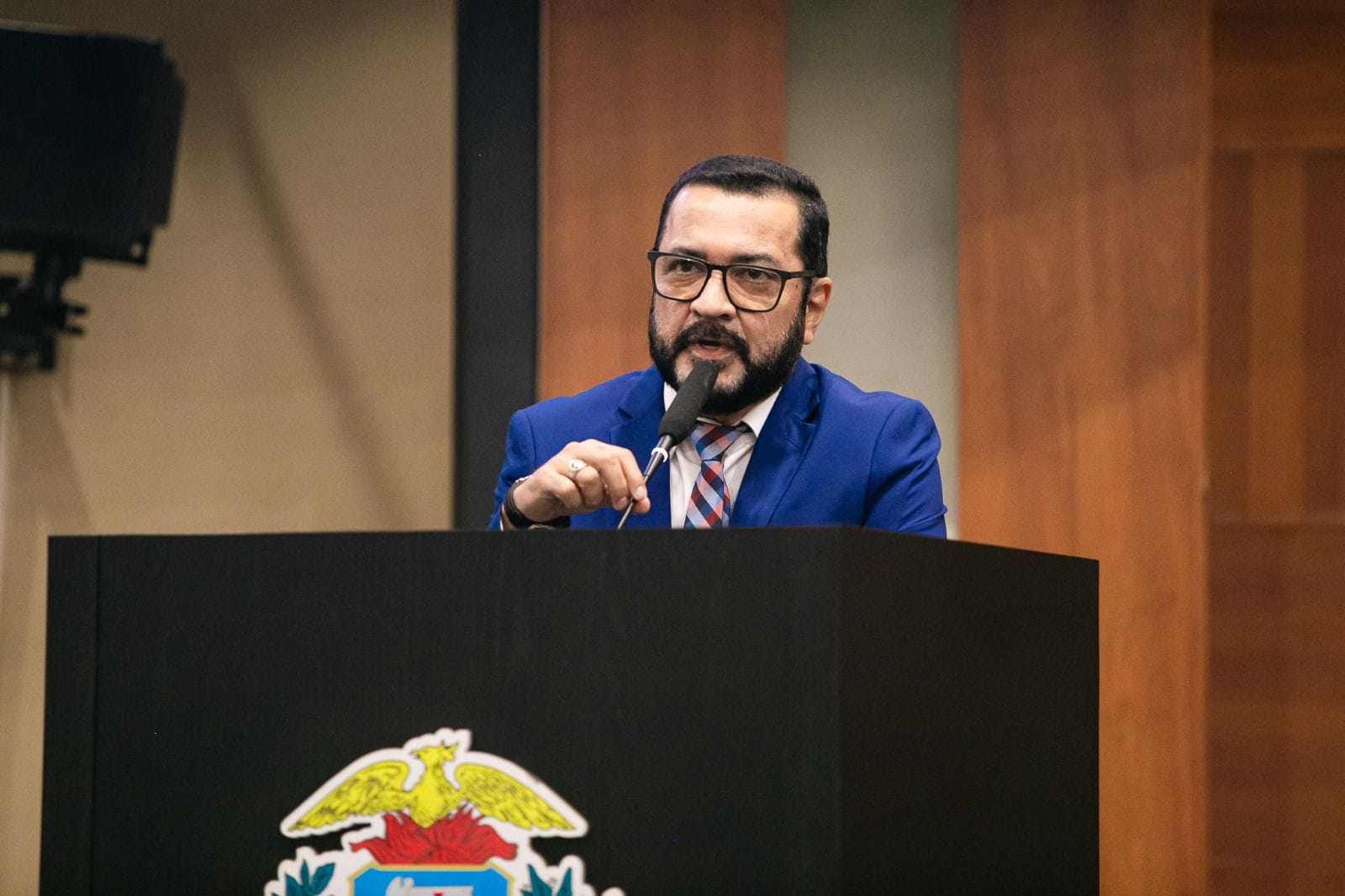 PL cria política para proteger profissionais de enfermagem nas unidades de saúde