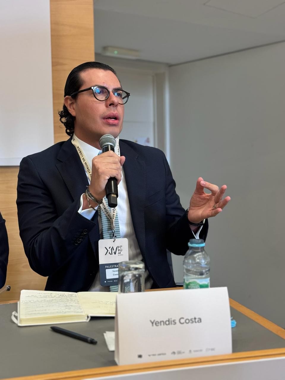 Jurista mato-grossense debate regulação de criptoativos no Fórum de Lisboa