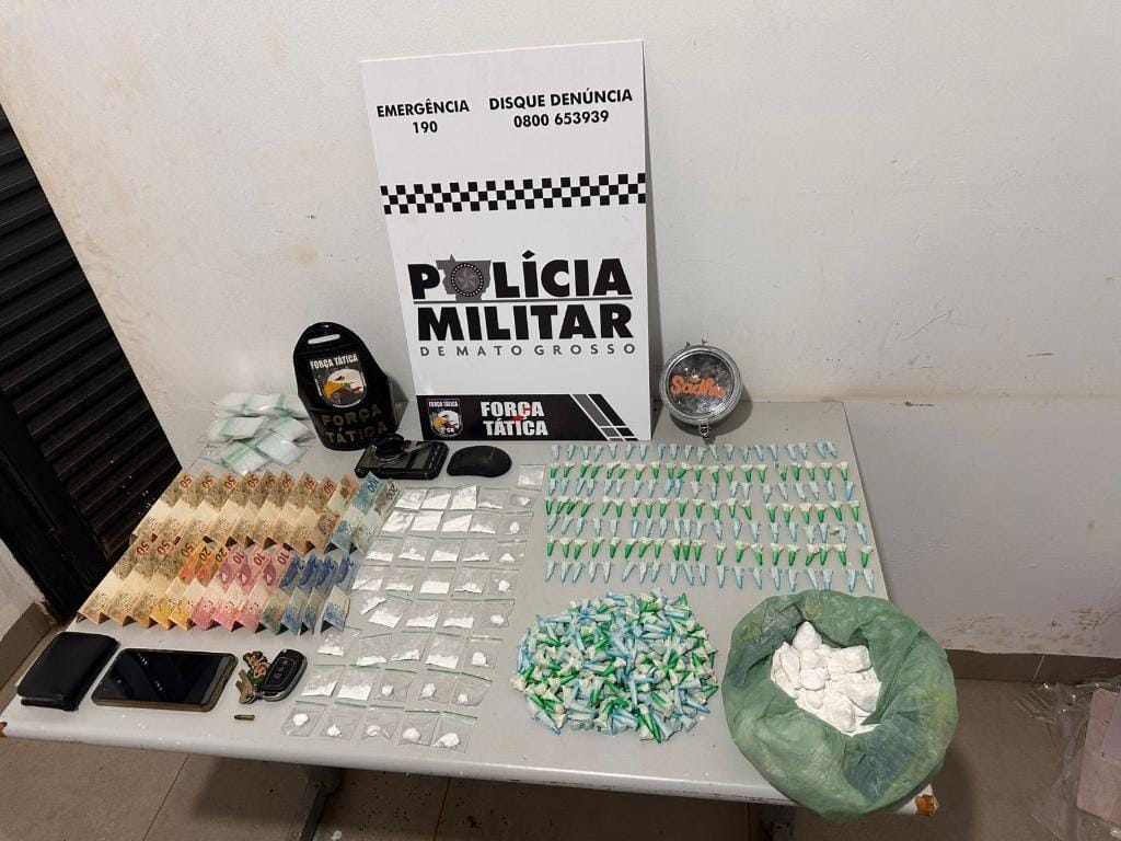 Polícia Militar prende dois homens com 443 porções de cocaína em Tangará da Serra