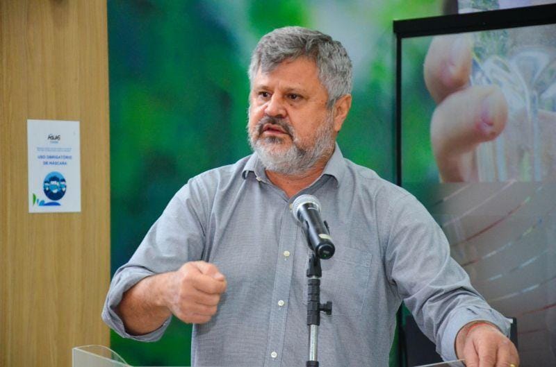PV determina que vereadores não votem regimento para permitir reeleição de Paula