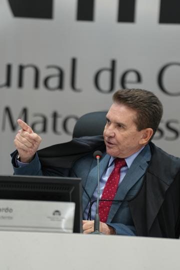 TCE suspende rescisão de contrato e cobra asfalto padrão Dnit na MT-170