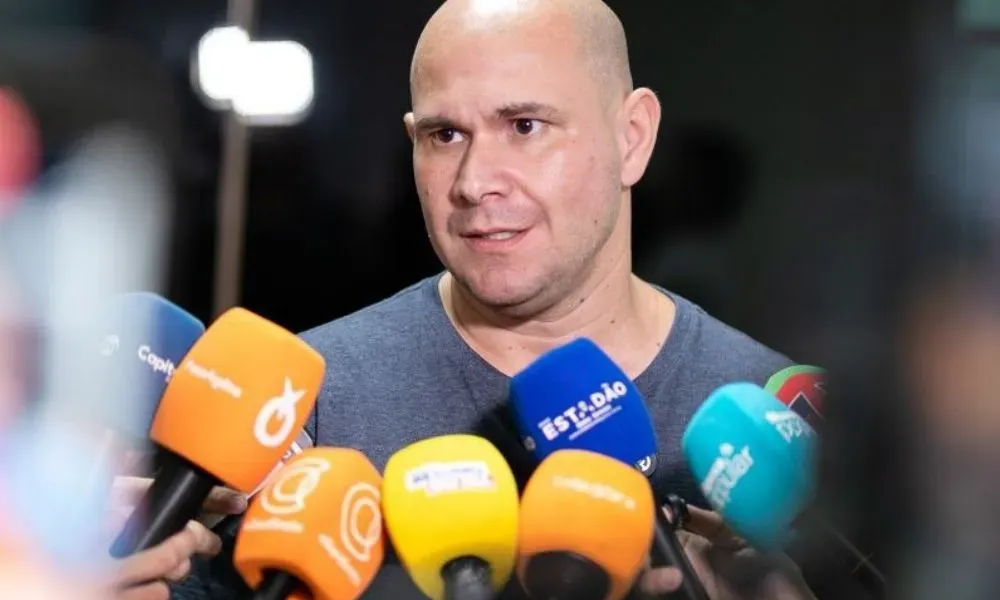 Abilio detona aliança do PL com MDB; "Ou me libera, ou tolera, ou expulsa"