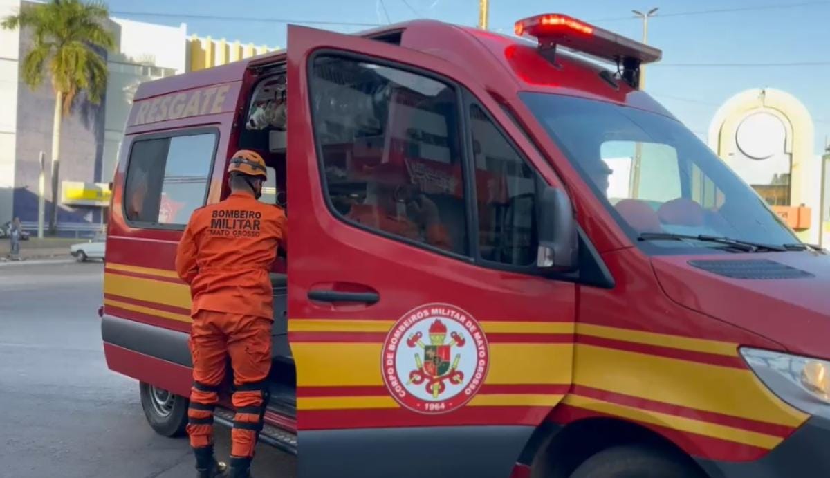 Corpo de Bombeiros resgata corpo de vítima de afogamento no Rio Vermelho