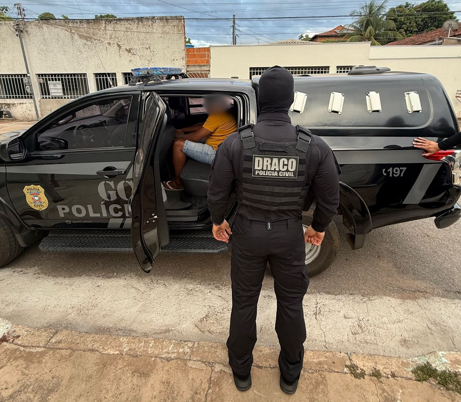 Professora e policial penal são presos em operação da Polícia Civil de Mato Grosso