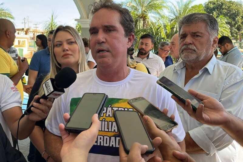 Presidente da Fecomércio alerta empresários que abrirem lojas no próximo domingo (4)