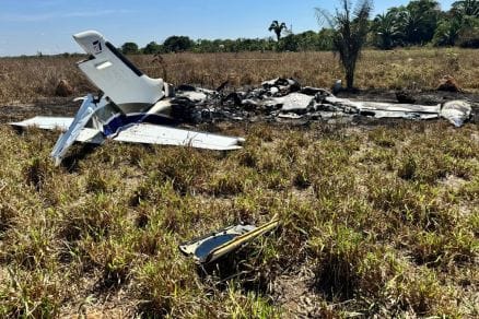 Avião comprado há quatro meses cai e deixa três mortos em MT