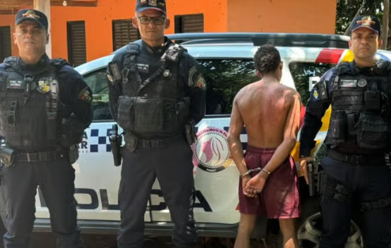 Homem mata companheira e filho de quatro meses com golpes de canivete em MT