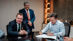 Max pede que governador determine investigação sobre vazamento de inquérito da Deccor