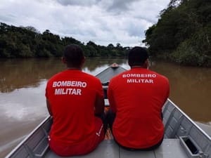 Mulher desaparece ao salvar criança de afogamento no Rio Coxipó; bombeiros fazem buscas