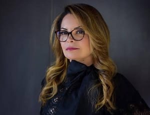 Juiz determina que esposa de ex-prefeito deve pagar R$ 100 mil em indenização para Virginia Mendes