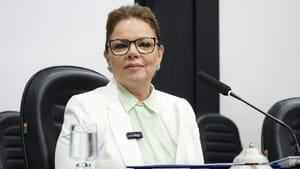 Vereador critica presidente da Câmara por falta de debate