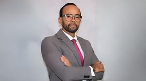 Ciência não se faz com muros