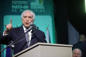 Michel Temer elogia atuação de Moraes contra Bolsonaro