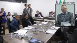 Câmara abre processo contra vereador que chamou prefeita de "cadela viciada"