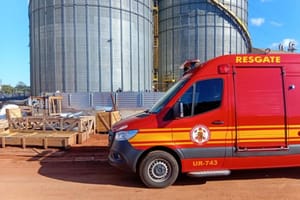 Dois trabalhadores morrem soterrados por grãos em silo de fazenda em cidade de MT