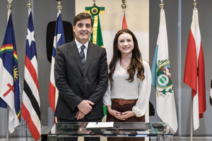 Procuradora-chefe do MPT em MT toma posse em Brasília