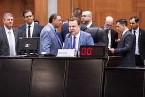 ALMT adia novamente votação de reajuste dos servidores do Judiciário