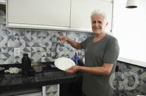 Moradores de bairro de Cuiabá estão há 32 dias sem água