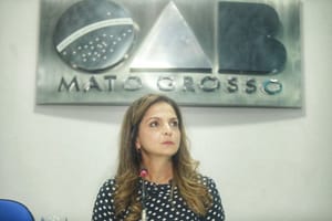 Juíza manda "OAB/MT se danar"; advogados protestam e tribunal do júri é dissolvido