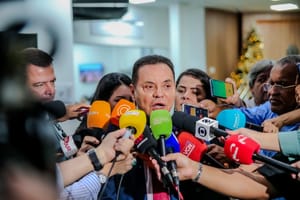 Botelho diz que deputados querem reunião para debater montagem de chapas