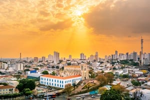 Abilio anuncia projeto de lei que isenta IPTU para moradores de ruas sem asfalto