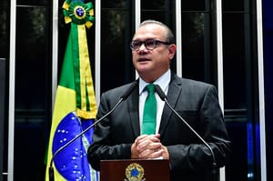 Wellington Fagundes antecipa teor de conversa que terá com Jair Bolsonaro na Papudinha
